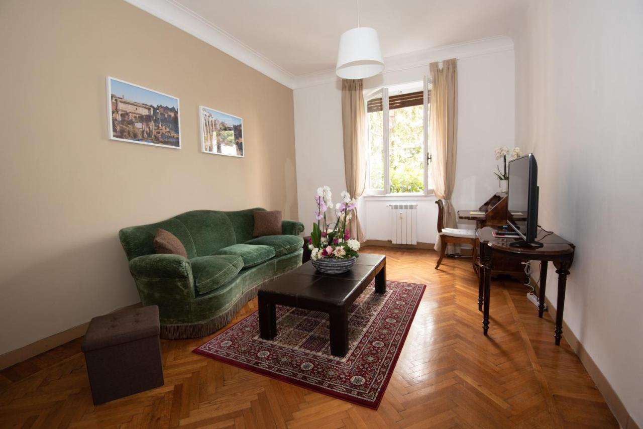 Appartamento Luminoso Con Vista Su Villa Ada Рим Екстериор снимка